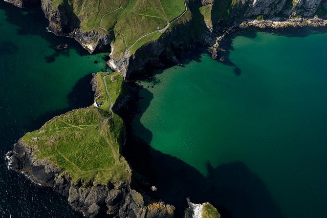 2-Day Northern Ireland Tour from Dublin Including Belfast and Giants Causeway - Belfast: Titanic history, city time and an optional taxi tour