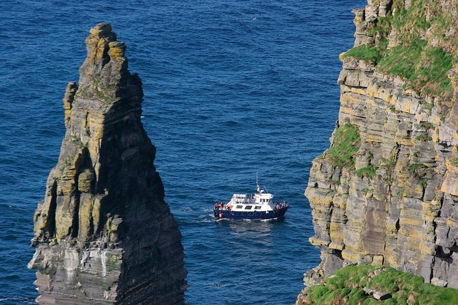 6-Day All Ireland Tour from Dublin Including Accommodation - Six days from Belfast to Blarney