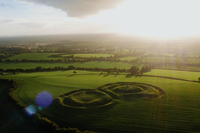 6 hour Half-Day Award Winning Private Tour of the Boyne Valley - A private guide makes the drive part of the tour