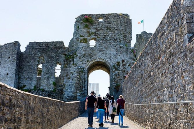 Celtic Boyne Valley & Ancient Sites Day Tour From Dublin - Coach comfort, walking and what to pack