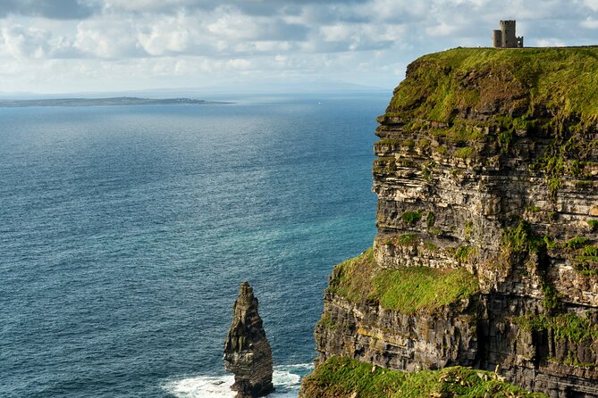 Chauffeur Private Cliffs of Moher Day tour from Dublin - Kinvara and Dunguaire Castle