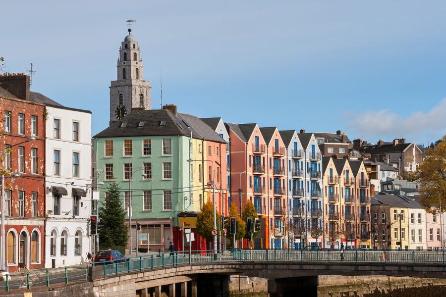 Cliffs of Moher and Blarney 2-Day Tour from Dublin - Cork’s markets, lunch and overnight stay