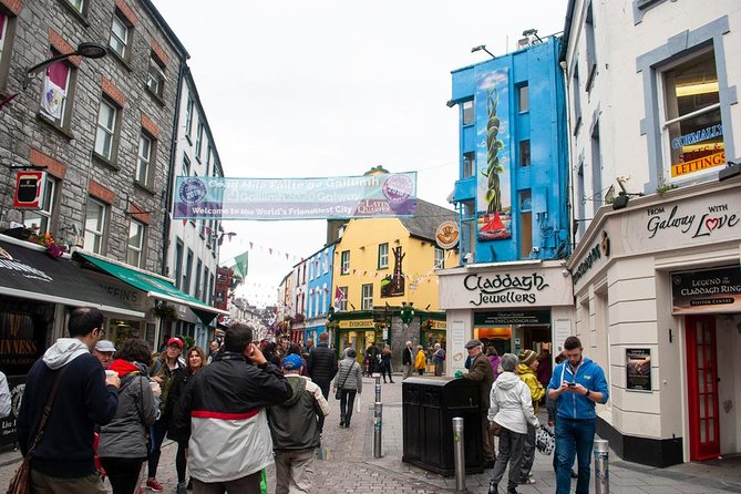 Cliffs Of Moher Tour In Spanish - Weather, pace and the kind of day to expect