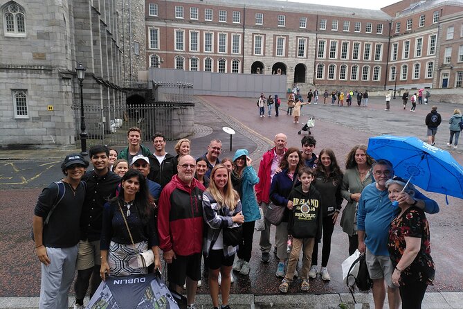 Complete tour of Dublin in Italian - Dublin Castle and Victoria Gardens