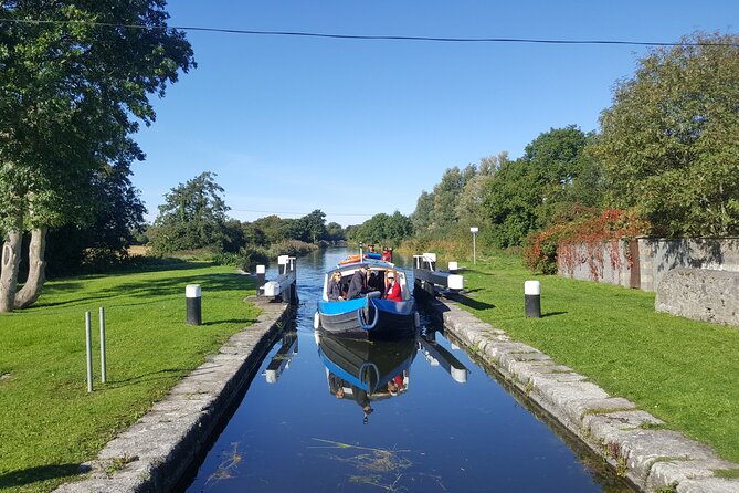 Digby Lock Cruise - Explore Ireland's Historic Grand Canal. - Digby Lock and the people behind the canal