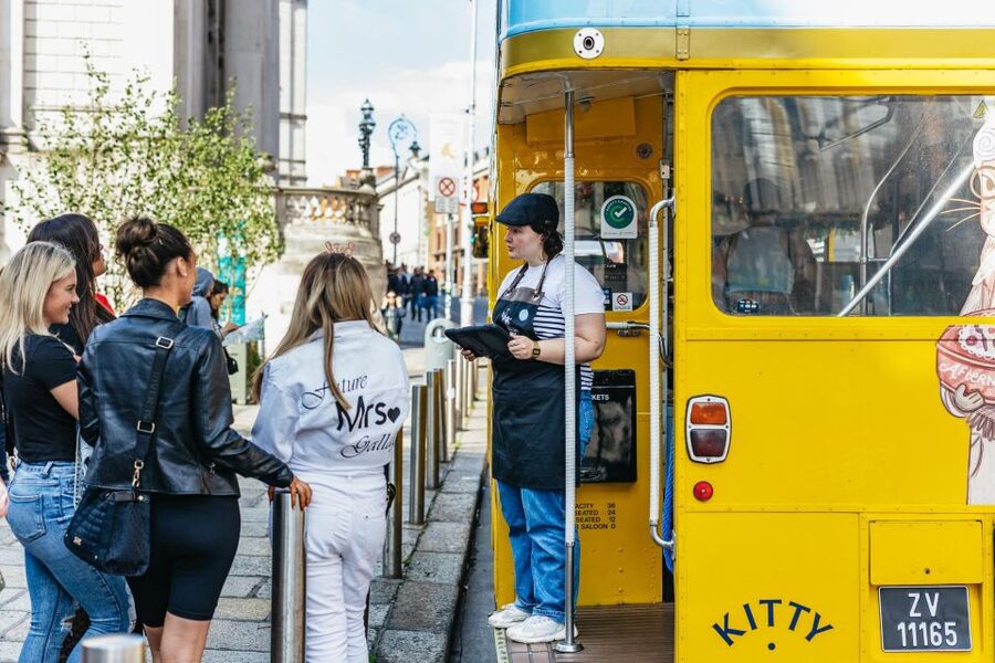 Dublin: Afternoon Tea Vintage Bus Tour - At a glance