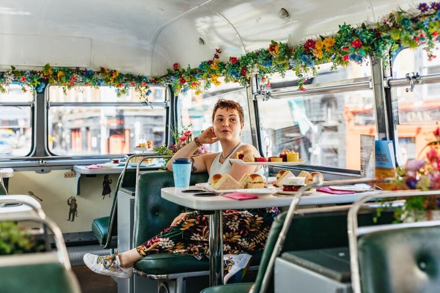 Dublin: Afternoon Tea Vintage Bus Tour - A tea room on wheels, starting at St. Stephen’s Green