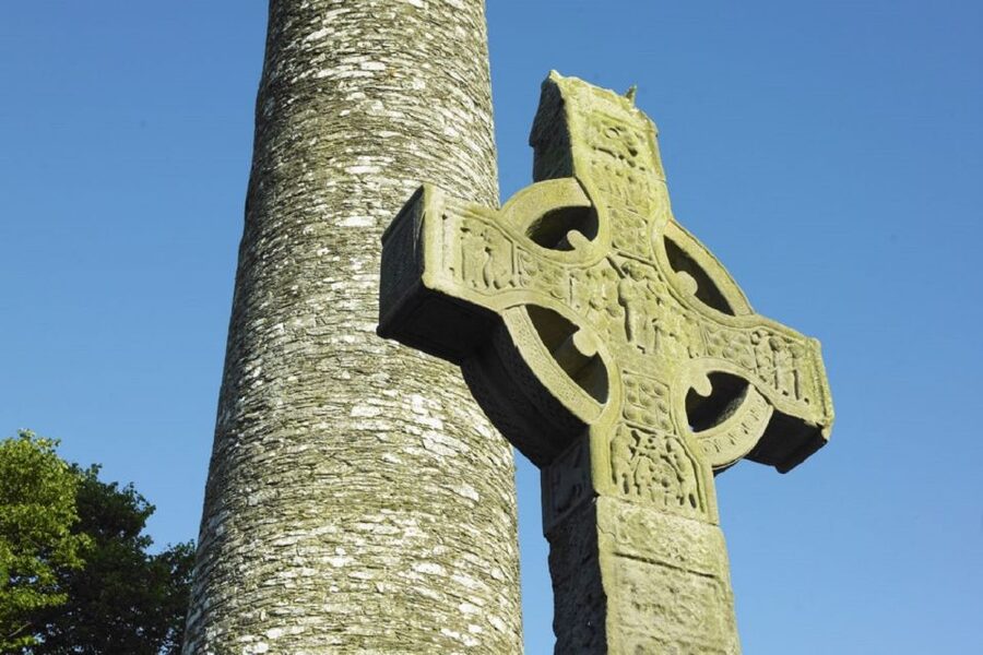 Dublin: Boyne Valley with Newgrange and Bru Na Boinne Entry - Newgrange puts deep time within reach