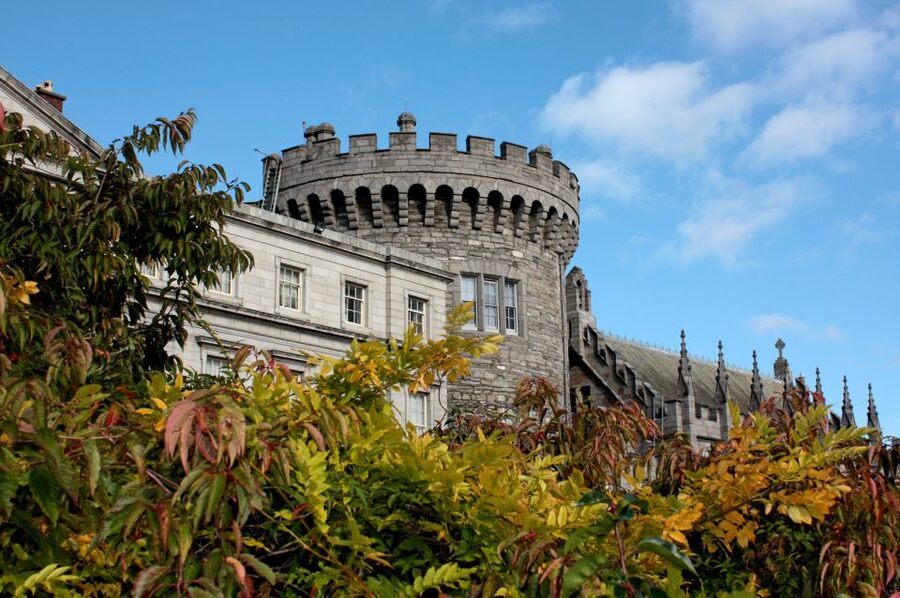 Dublin: Fast-Track Book of Kells Ticket & Dublin Castle Tour - FAQ