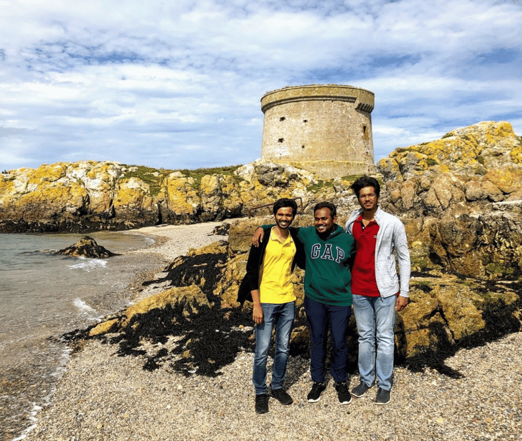 Dublin: Ferry from Howth to Ireland's Eye island - Walking among the island’s birds