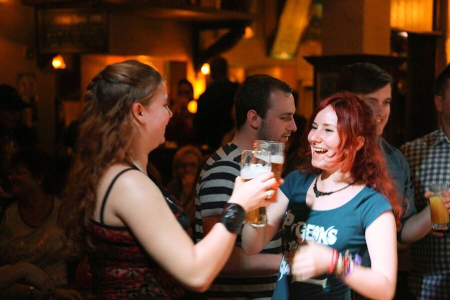 Dublin: Generation Pub Crawl - The short version: five stops and a social start