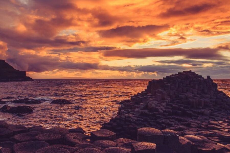 Dublin: Giant's Causeway, Dark Hedges & Titanic Guided Tour - A full day from Dublin to Northern Ireland