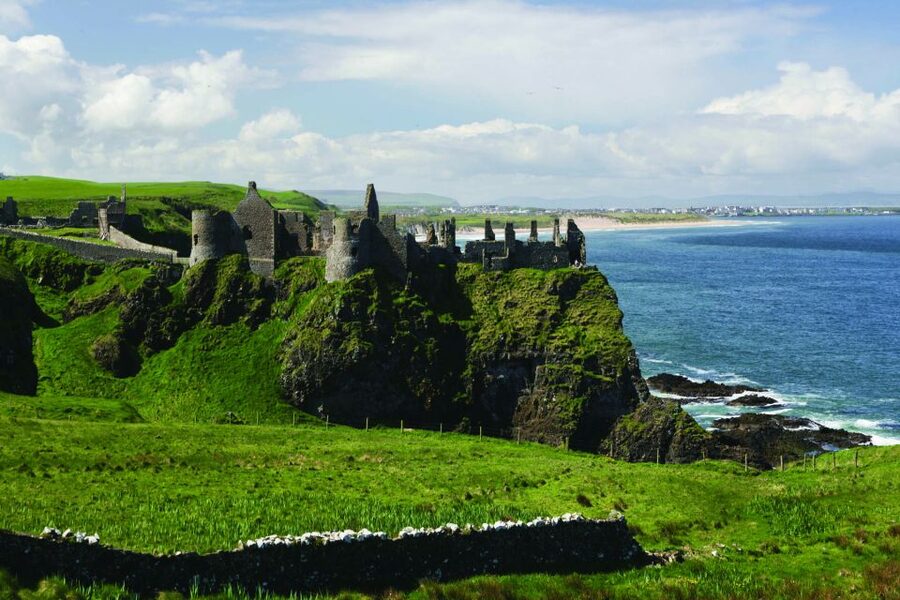 Dublin: Giant's Causeway, Dark Hedges & Titanic Guided Tour - Getting an early start and making the miles count