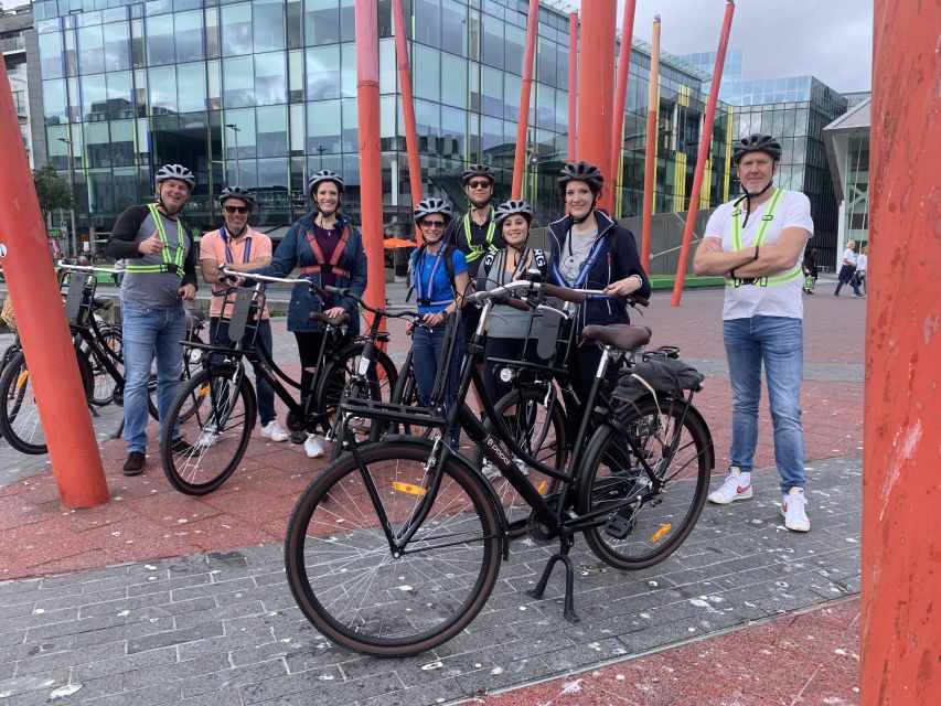 Dublin: Guided Bike & E-Bike Tour - Dublin makes sense from the saddle