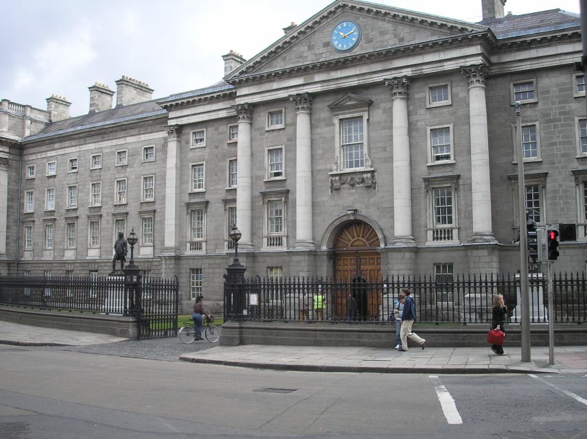 Dublin: Highlights and Hidden Corners Walking Tour - Temple Bar, with more than pub fronts