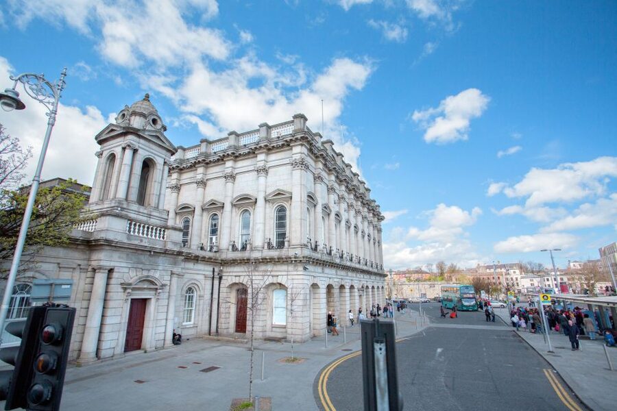 Dublin: Hop-on Hop-off Bus Tour - A useful first ride through central Dublin
