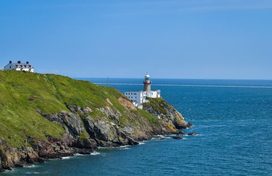 Dublin: Howth Coastal Hiking Tour - A harbour village, then a climb above the coast