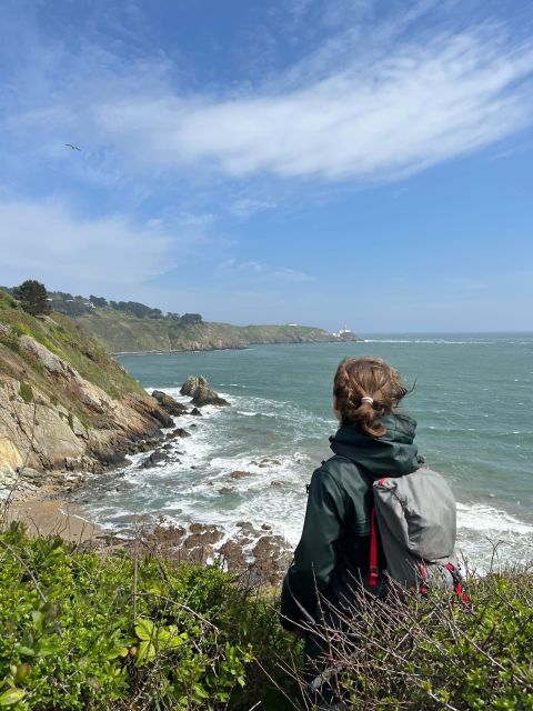 Dublin: Howth Safari Hiking Tour - Martello Tower Sutton: history on a coastal walk