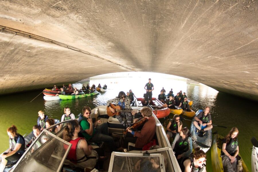Dublin: Music Under the Bridges Kayaking Tour - How long the outing really takes