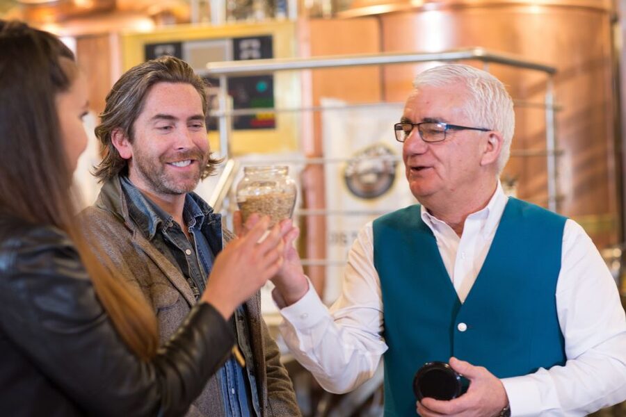 Dublin: Pearse Lyons Whiskey Distillery Experience - Tasting Pearse whiskey and gin