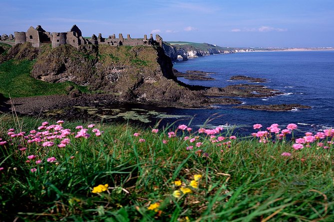Dublin to Belfast Black Cab, Dunluce Castle and Giant's Causeway - Should you book this Dublin day trip?