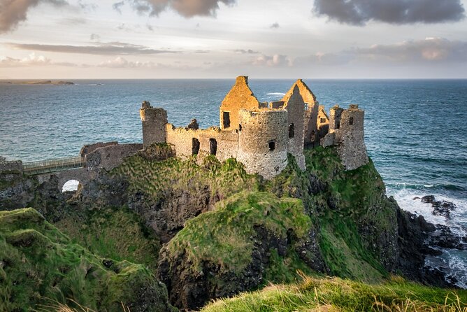 Dublin to Belfast, Dunluce Castle and Giant's Causeway Day Tour - FAQ
