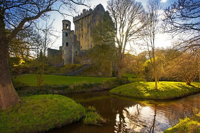 Dublin to South West 5 Day Small-Group Tour with Accommodation - Day 2: The Burren, Kilfenora and the Cliffs of Moher