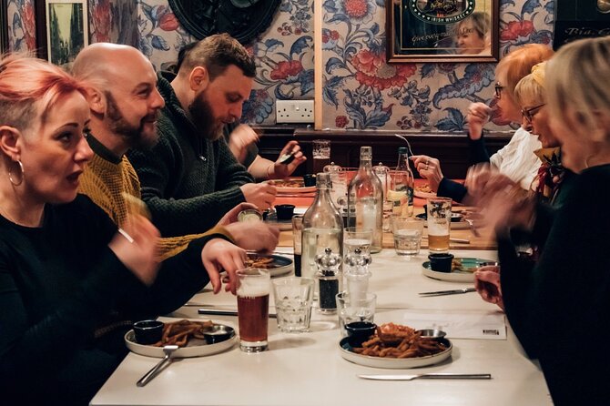 Dublin Traditional Irish 3 Course Meal Walking Tour with Local - Who should book this food walk?