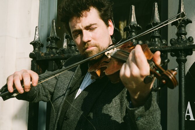 Dublin Traditional Irish Music Walking Tour with Live Performance - Smock Alley Theatre and the Liffey