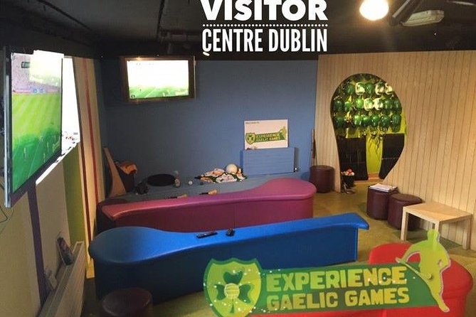 Experience Gaelic Games in Dublin - On the pitch: drills, teamwork, and mini-matches