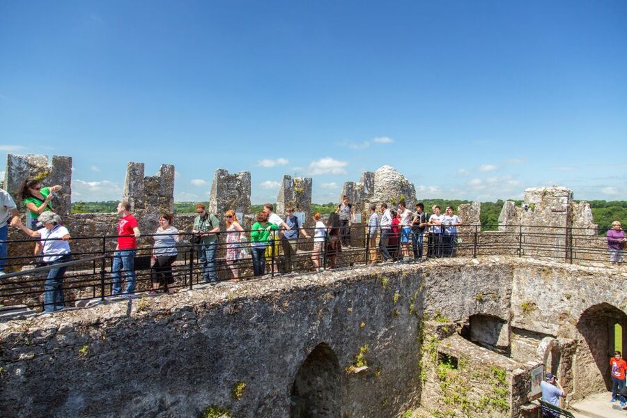 From Dublin: Blarney, Rock of Cashel and Cahir Castles Tour - Is $96 good value for the day?