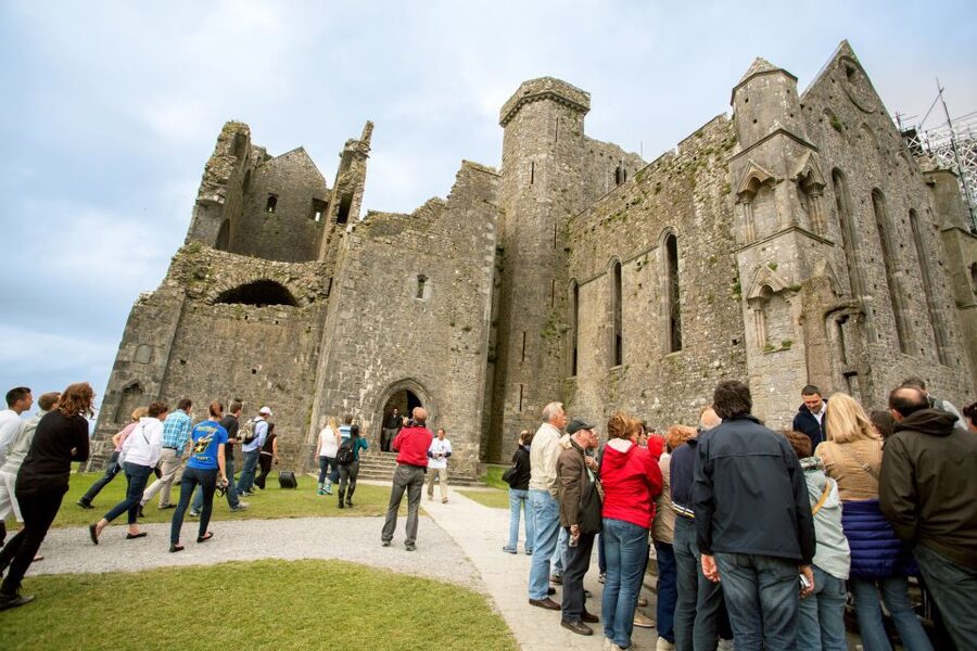 From Dublin: Blarney, Rock of Cashel and Cahir Castles Tour - Should you book this tour?