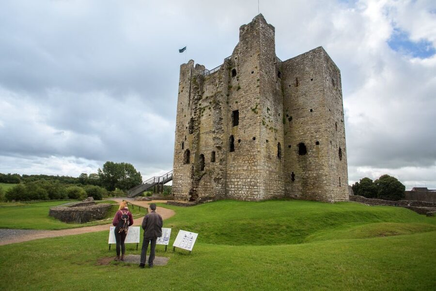 From Dublin: Celtic Boyne Valley and Ancient Sites Tour - Who should book this tour?