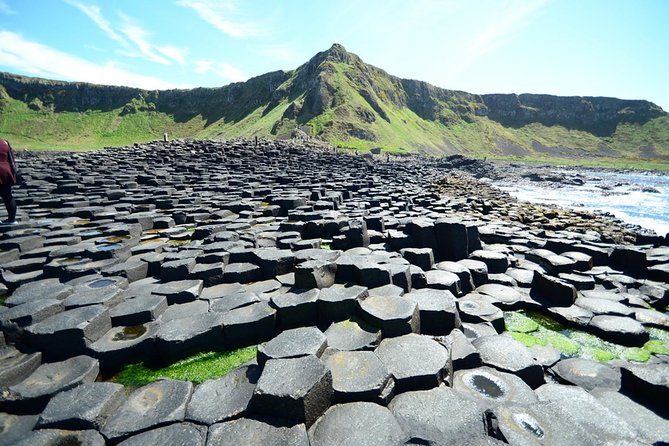 Giant's Causeway, Dark of Hedges & Belfast Day Tour From Dublin - A 14-hour day from Dublin