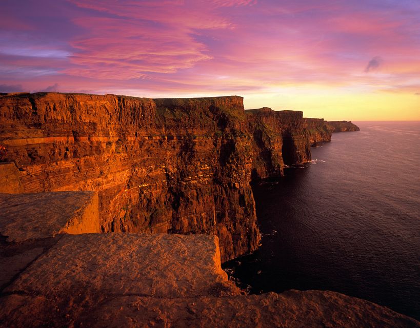 Ireland: 2 Day Wild Atlantic Way Tour - A coast-to-coast sampler in two days