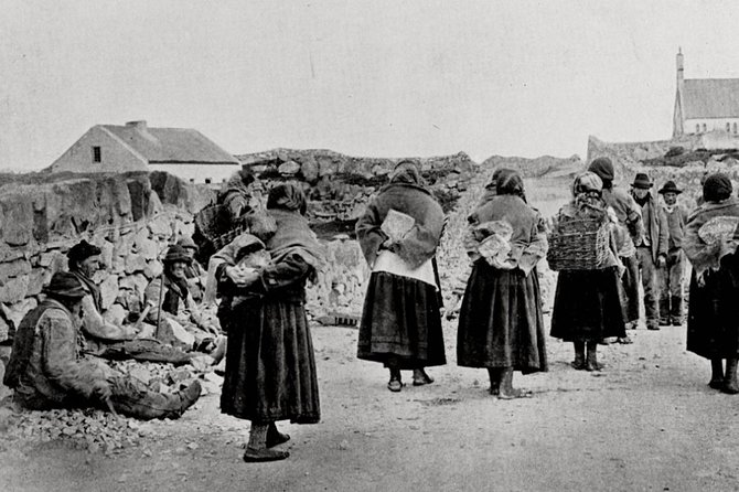 Irish Famine Museum / Exhibition Dublin - Photographs, newspapers, and an original soup pot