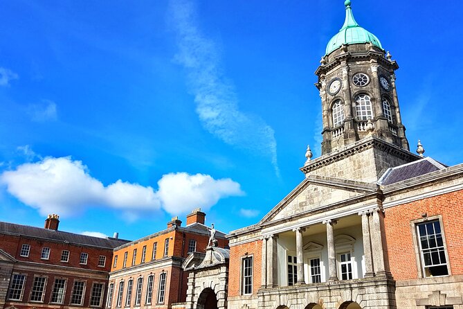 Private Fantastic Walking Tour of Dublin - O’Connell Street and the story of 1916