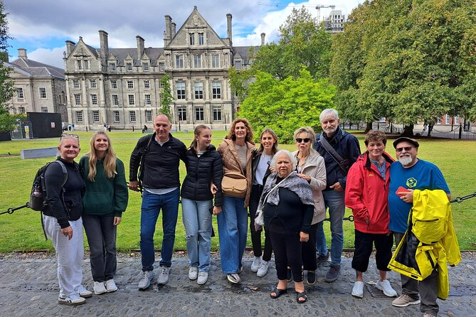 St Patrick's Cathedral, Book of Kells and Dublin Castle Tour - Walking, timing and practical details