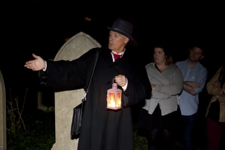 The Dublin Ghostbus Tour - Bram Stoker connects Dublin to Dracula